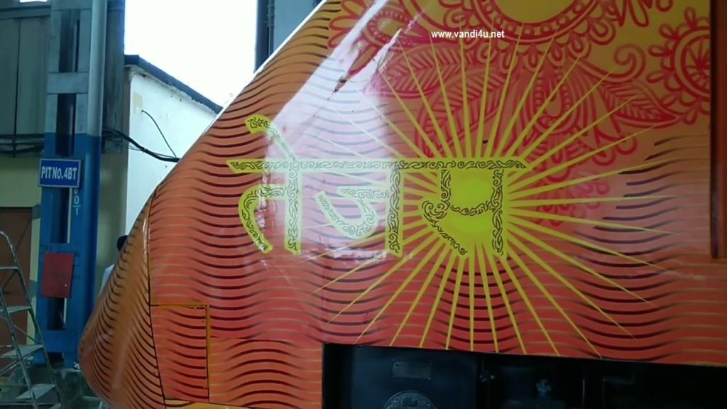 Tejas Express will soon get new aerodynamic WAP5 Locomotive 38 Tejas Express will soon get new aerodynamic WAP5 Locomotive