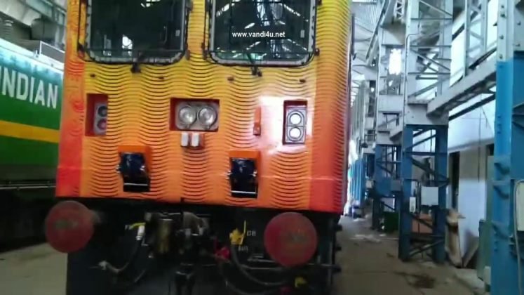 Tejas Express will soon get new aerodynamic WAP5 Locomotive