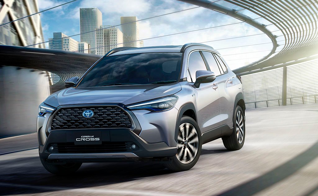 New 2021 Toyota Corolla Cross Compact SUV image gallery
