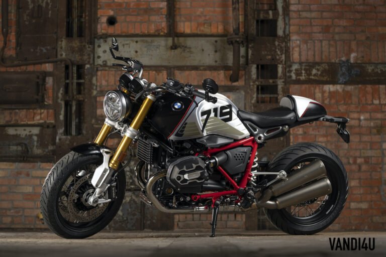 BMW R nineT