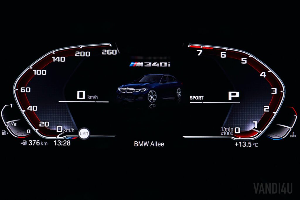 BMW M340i xDrive Launched: Top 10 things to know 16 BMW M340i xDrive speedometer