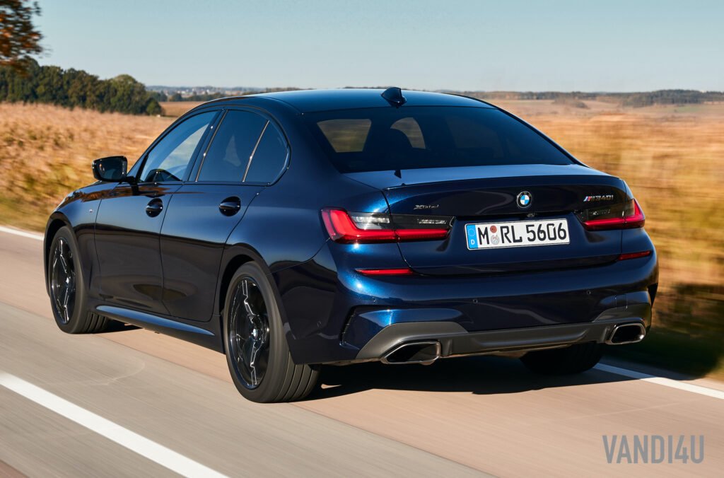 BMW M340i xDrive Launched: Top 10 things to know 18 BMW M340i xDrive Launched: Top 10 things to know | Vandi4u