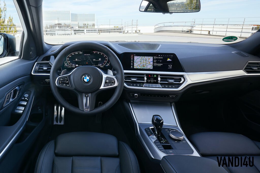 BMW M340i xDrive Launched: Top 10 things to know 12 BMW M340i xDrive Launched: Top 10 things to know | Vandi4u