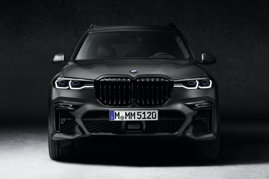 BMW X7 M50d 'Dark Shadow' Edition launched in India at Rs 2.02 Crore | Vandi4u