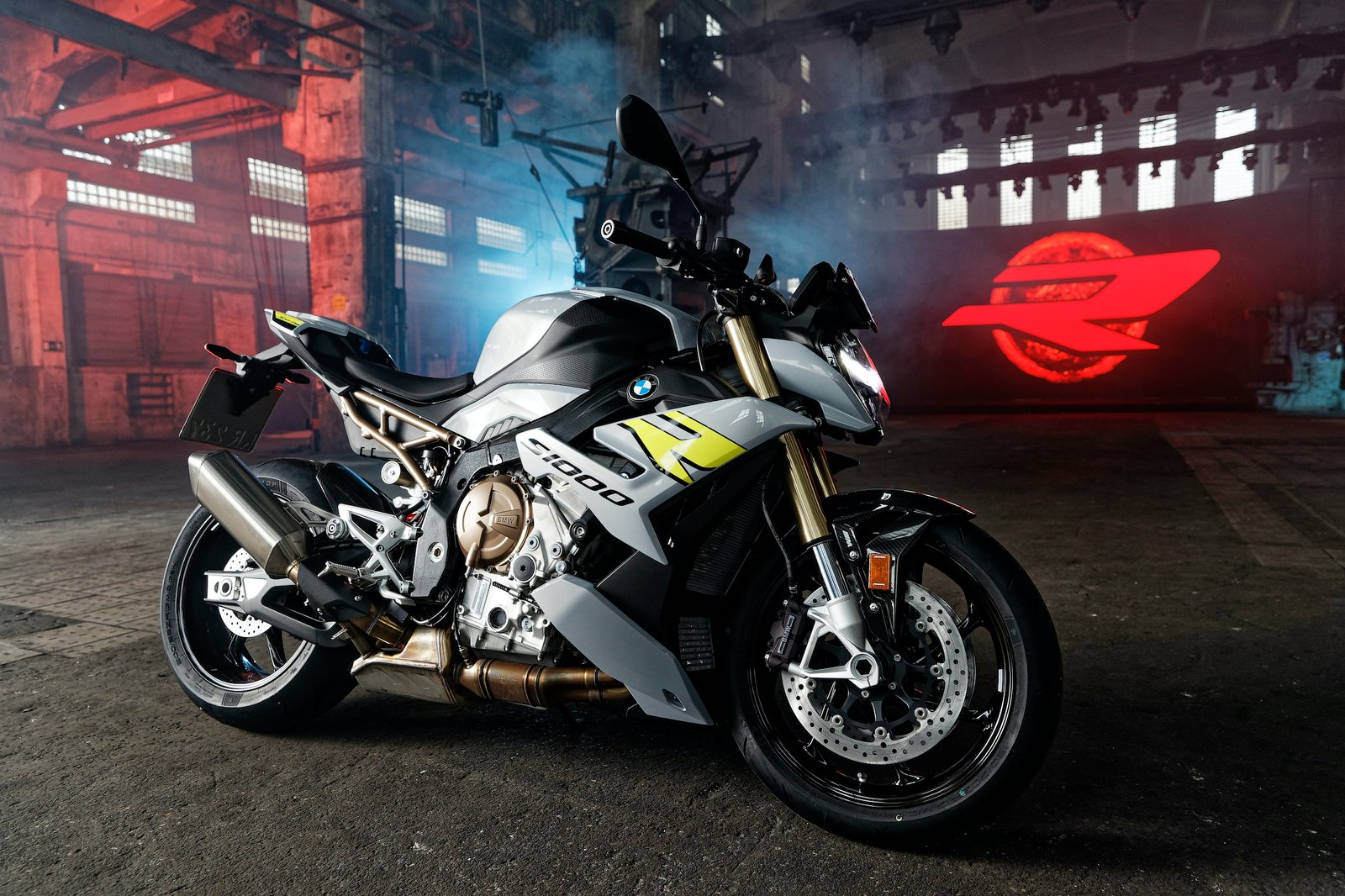 BMW S 1000 R launched in India at Rs 17.90 lakh | Vandi4u