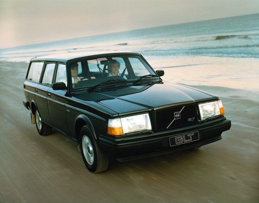 Volvo 245 GLT UK