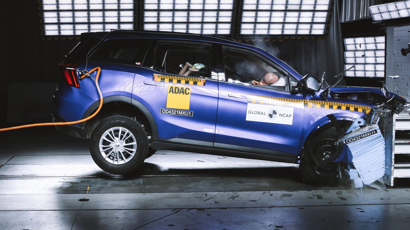 Mahindra XUV700 Crash Test Ratings 16 Mahindra XUV700 crash test