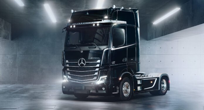 Mercedes-Benz Actros L Driver Extent+